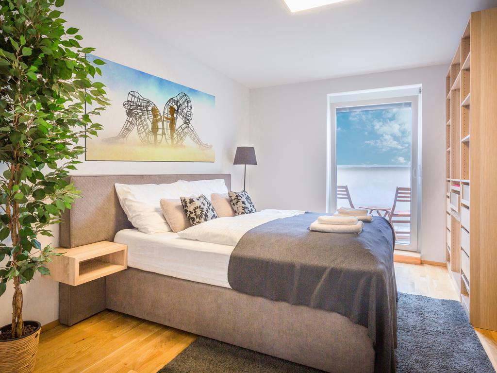Sky9 Penthouse Apartments Viena Exterior foto